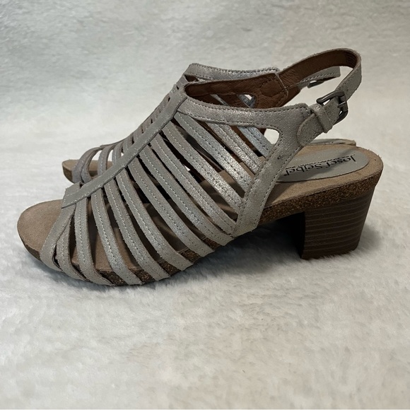 Josef Seibel size 8.5/9 women’s silver and tan heeled sandals - Picture 11 of 11